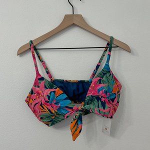 NWT Shade & Shore Tropical Bikini Top‎